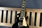 Gibson 2007 Les Paul Classic Ebony-1.jpg